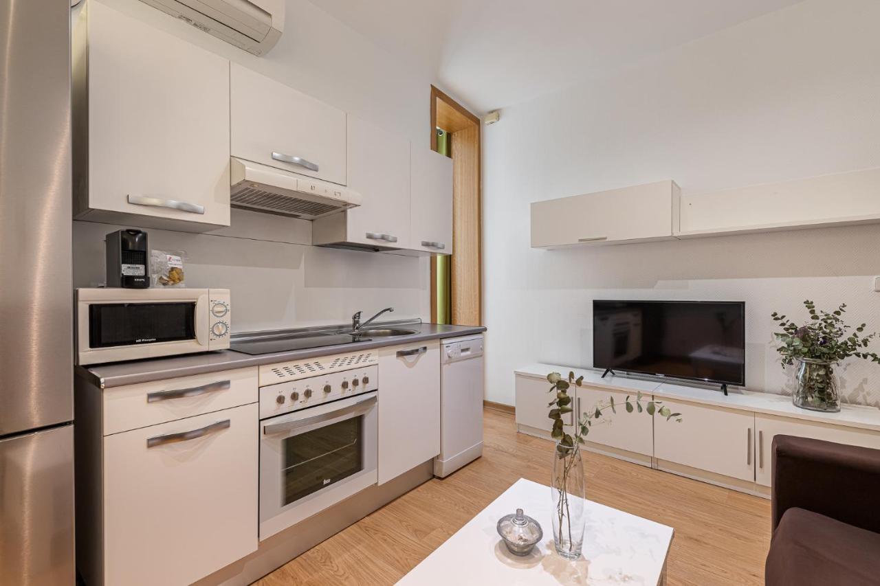 Waou Apartamentos En Sol Confort 4 Madrid Dış mekan fotoğraf